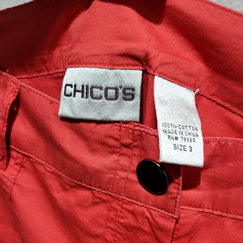 Chico's Coral Capri Pants - Picture 5 of 6